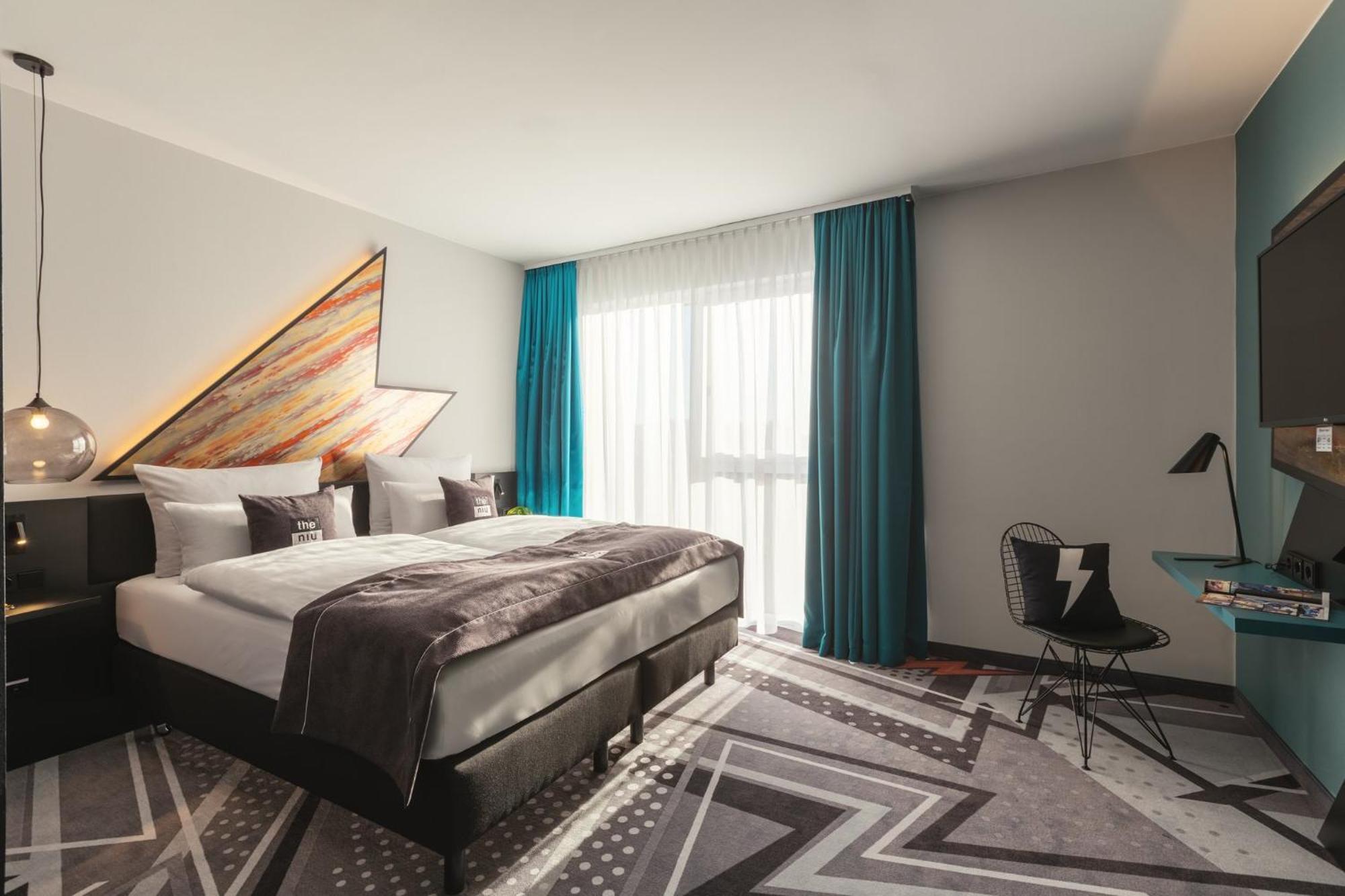 Holiday Inn - The Niu, Flash Berlin Charlottenburg By Ihg ภายนอก รูปภาพ