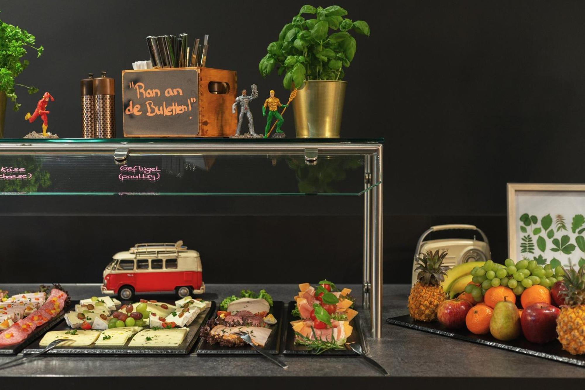 Holiday Inn - The Niu, Flash Berlin Charlottenburg By Ihg ภายนอก รูปภาพ